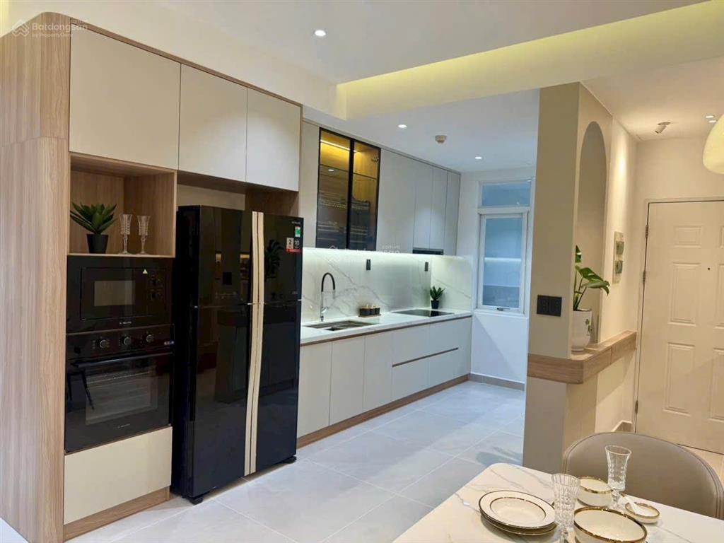 Cần tiền bán gấp riverside residence, phú mỹ hưng, dt 82m, 2pn, 2wc, full nội thất, giá 7.8 tỷ