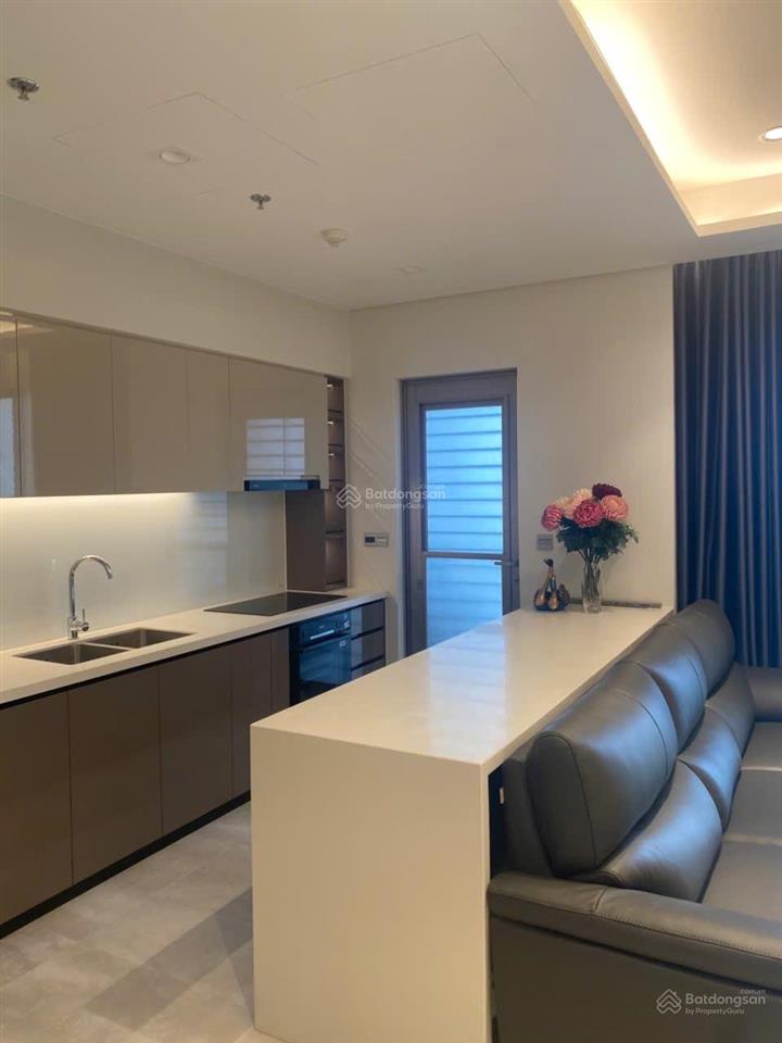 Cần tiền bán gấp căn hộ mỹ khánh 4, phú mỹ hưng, dt 113m, 3pn, tầng cao, view hồ bơi, giá 8,5 tỷ