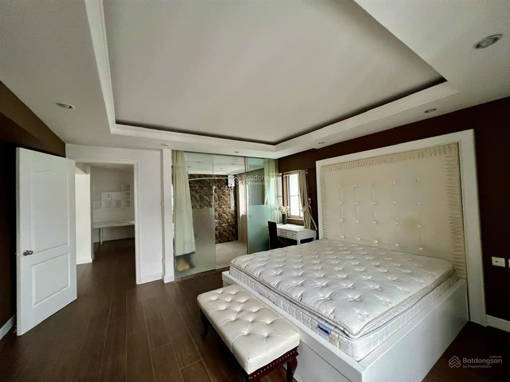 Cho thuê duplex mỹ khánh, dt 195m2, 4pn, 3wc, full nội thất, giá thuê 36 triệu.  0917 479 ***