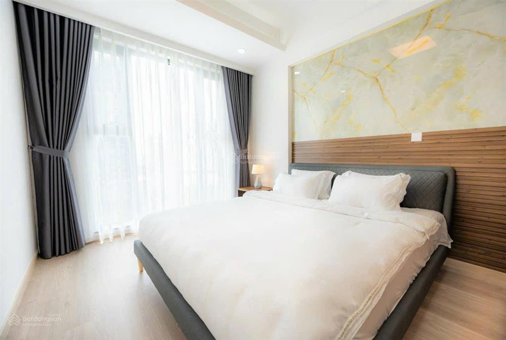 Cho thuê căn hộ cardinal court, phú mỹ hưng, dt 76m, 2pn, 2wc, full nội thất, giá thuê 27 triệu