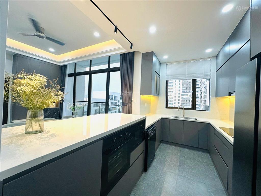 Cần tiền bán gấp chung cư hưng phúc pmh dt 98m2 3pn 2wc, full nội thất, giá 8.2 tỷ,  0917 479 ***