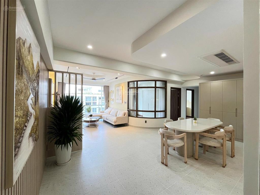 Cho thuê căn hộ garden plaza 2, phú mỹ hưng, dt 140m,3pn,full nt cao cấp, giá 50 triệu/ tháng