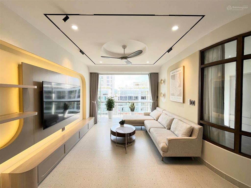 Cho thuê căn hộ garden plaza 2, phú mỹ hưng, dt 140m,3pn,full nt cao cấp, giá 50 triệu/ tháng