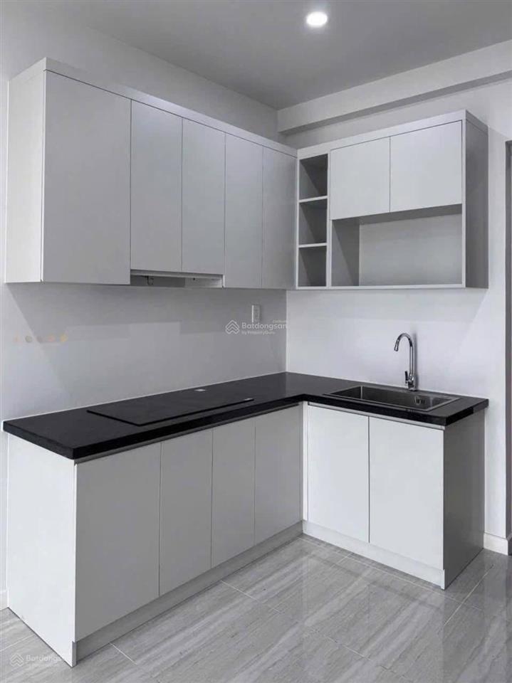 Hot hot!! nhất tháng 5 căn 2pn 2wc tháp bcons city view công viên nhìn là mê