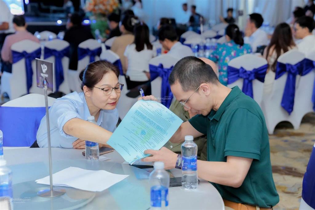 Chỉ từ 2.9 tỷ/căn the peak garden quận 7  ngay ga metro  cách pmh chỉ 500m.  pkd 0937 253 ***