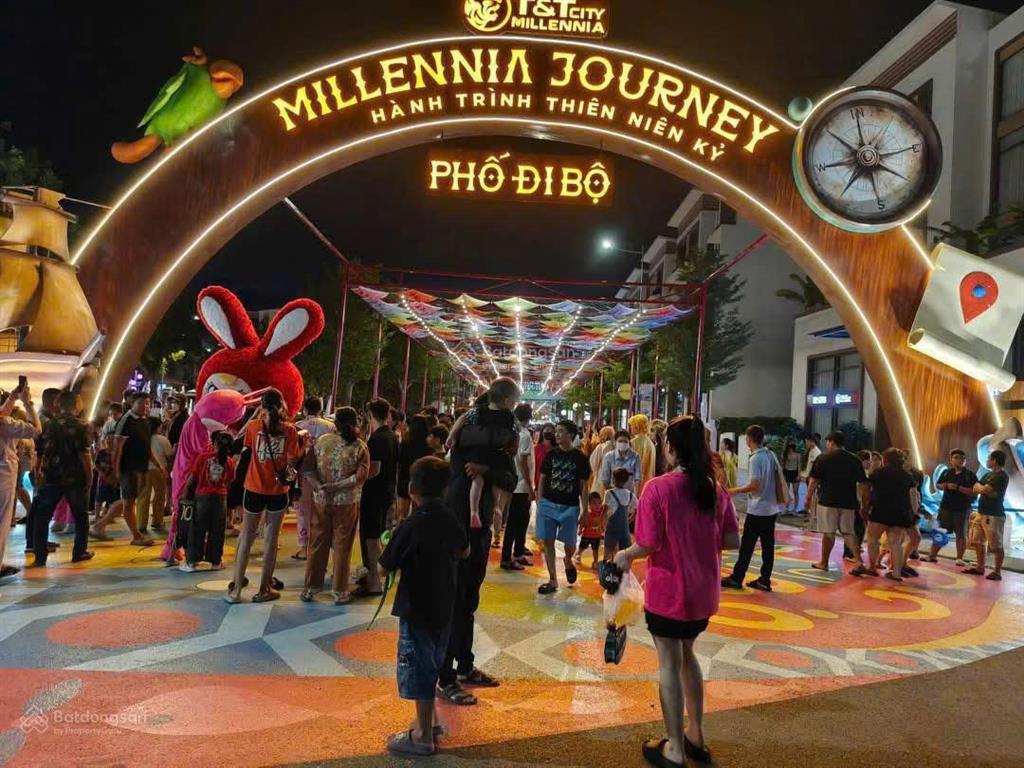 Bán gấp căn biệt thự song lập dự án t&t millenia city long hậu, 200m2, nhận nhà ngay long an