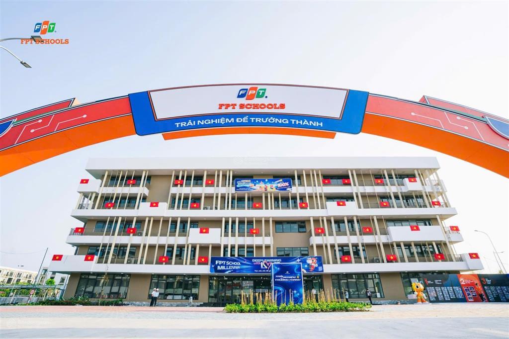Cần bán căn shophouse t&t city millennia 120m2, đối diện trường liên cấp fpt long an