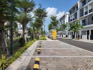 Cần bán căn shophouse t&t city millennia 120m2, đối diện trường liên cấp fpt long an