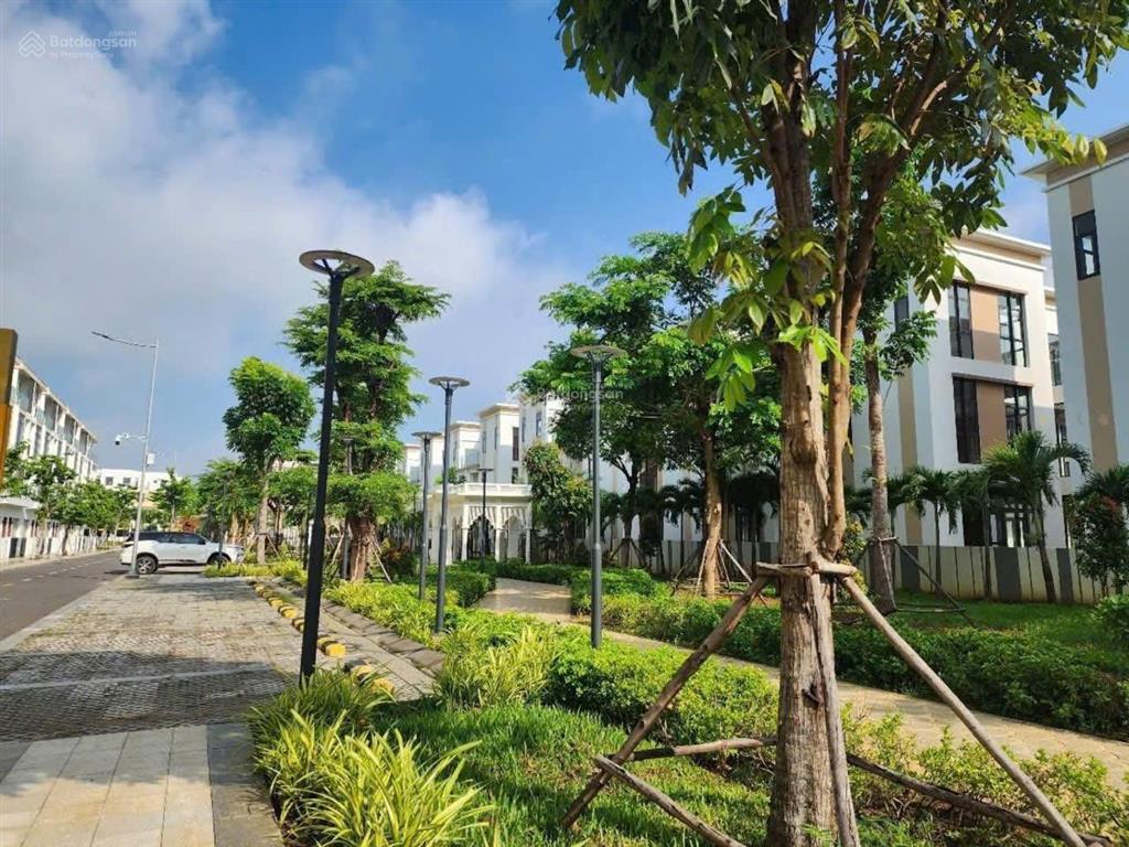 Bán nhà phố liền kề alk08 ngay trường mầm non và tttm nội khu t&t city millennia