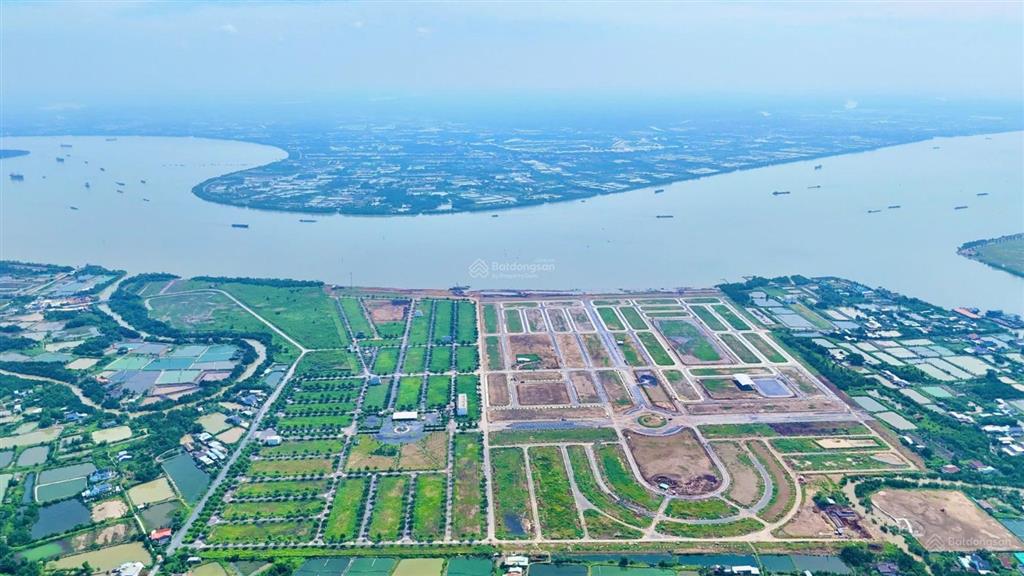 Bán lô đất 80m2 mã nền c5 ngay đường ven sông dự án hiệp phước premia  long an