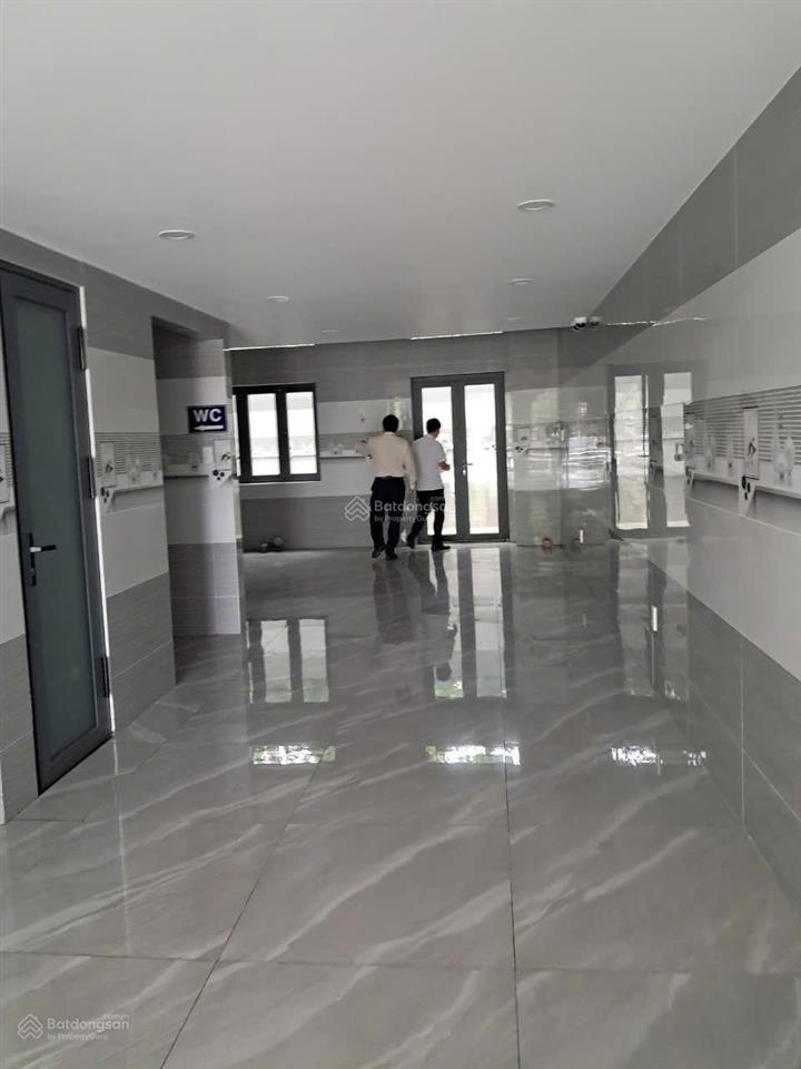 Bán gấp căn nhà phố kinh doanh phú mỹ vạn phát hưng, đường hoàng quốc việt