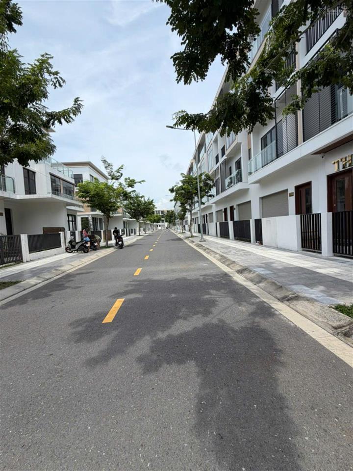 Cần tiền bán gấp biệt thự song lập 10x20 dự án t&t city millennia giá 8 tỷ giá rẻ bằng căn nhà phố