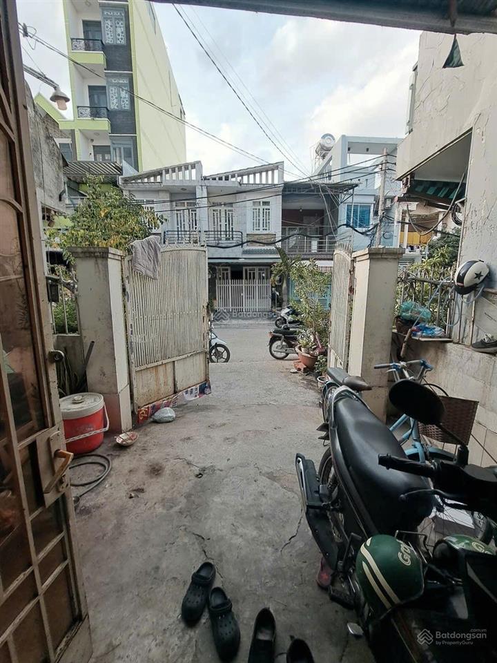 Ngon! nhà ô tô 12m gần trường tiểu học  vòng xoay an lạc  4x21m ko lgqh  giảm 300tr còn 5,7 tỷ