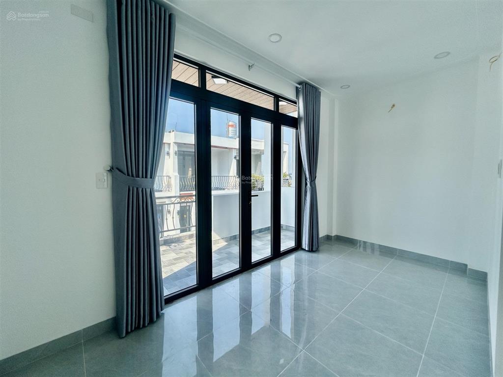 Siêu phẩm nhà mới! hxh sát mt kinh dương vươngkdc cao cấp đồng bộ 5 tầng 5pn5wc gara oto 7.5tỷ