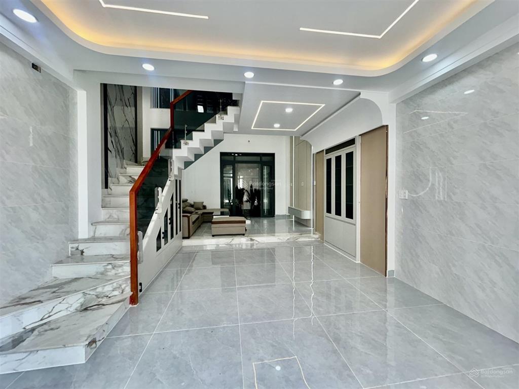 Siêu phẩm nhà mới! hxh sát mt kinh dương vươngkdc cao cấp đồng bộ 5 tầng 5pn5wc gara oto 7.5tỷ