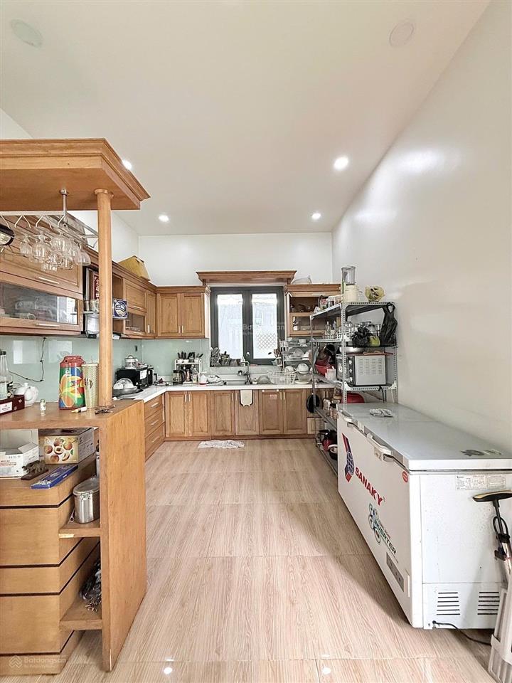 Biệt thự q8 đường 16m, 10x19 ko lgqh, vô q1 chỉ 18p! nhà mới đẹp vô ở ngay! giá chỉ 18.5tỷ còn tl