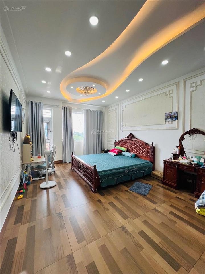 Giảm 1 tỷ! nhà mặt tiền an dương vương 4.4x18 ko lg 5 tầng đẹp5pn 6wc văn phòng cty đẹp