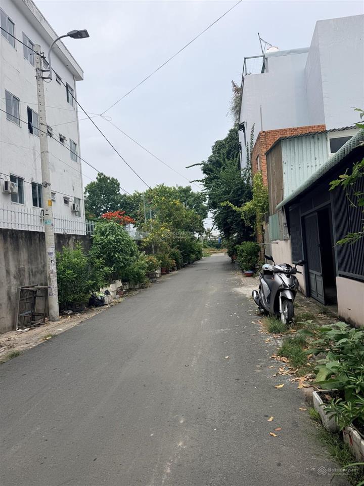 Nhà ô tô 8m thông p15 q8  mặt tiền 10m kinh doanh  chỉ 4.3 tỷ còn thương lượng