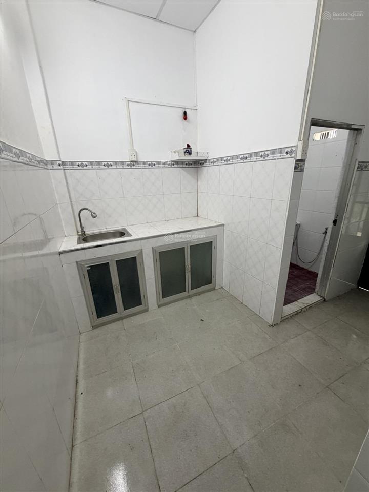 Nhà ô tô 8m thông p15 q8  mặt tiền 10m kinh doanh  chỉ 4.3 tỷ còn thương lượng