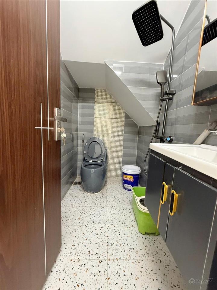 Hiếm! nhà ô tô nam hùng vương  3pn 2wc  mới ở ngay chỉ 5,18 tỷ tl  có pn trệt  xem ngay