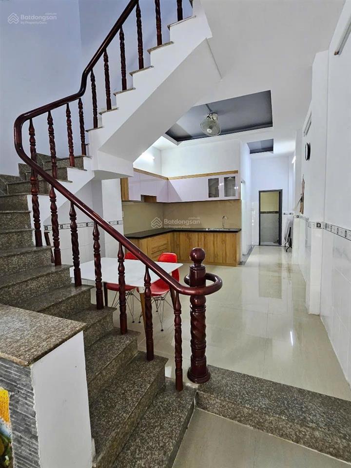 Cho thuê nhà nguyên căn phú định q8 5pn3wc  máy lạnh full  hẻm oto gần mặt tiền  xem ngay