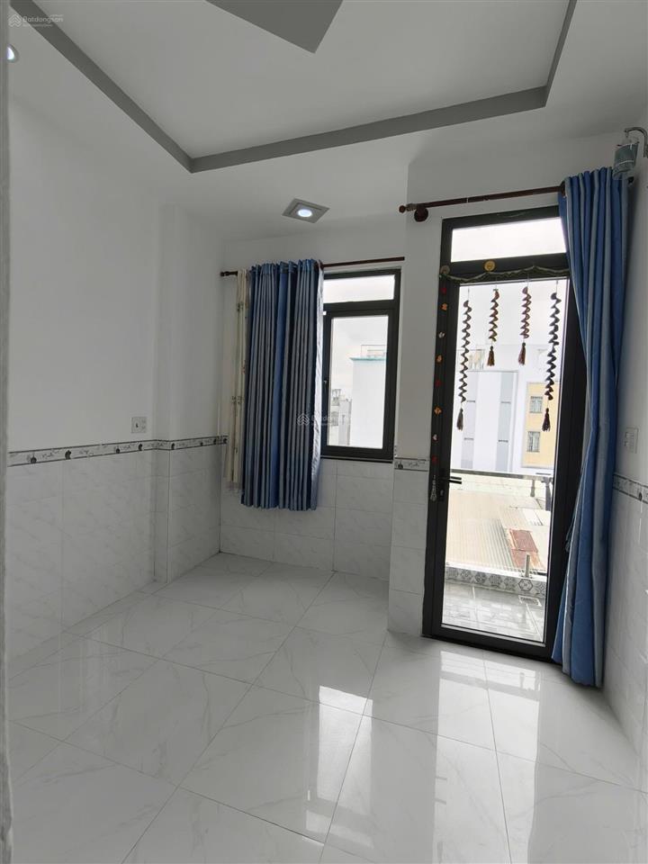 Nhà mới phú định 4pn 5wc  4 tầng đẹp có sân thượng  chỉ 4,9 tỷ tl  xem ngay