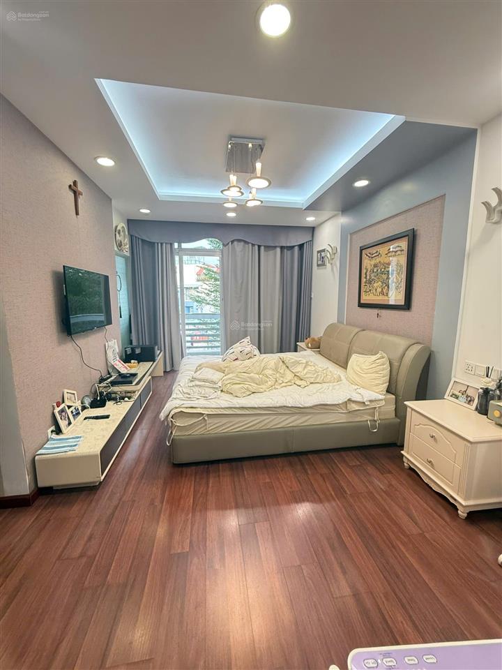 Chính chủ bán gấp nhà kim sơn có thang máy 23 tỷ