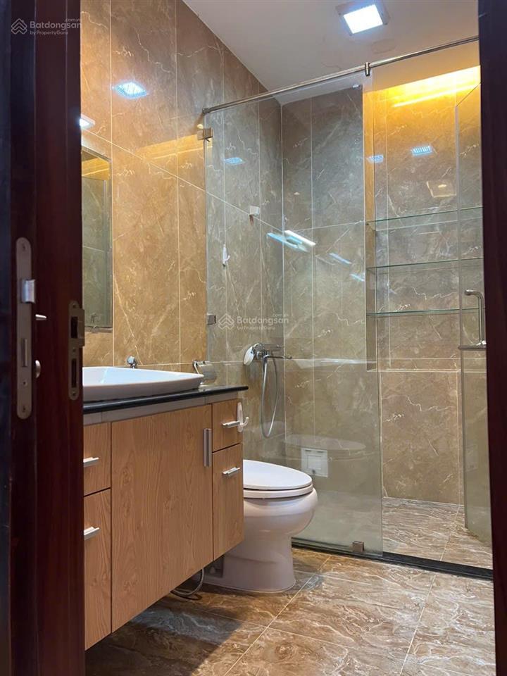 Chính chủ cho thuê nhà phố nguyên căn him lam quận 7