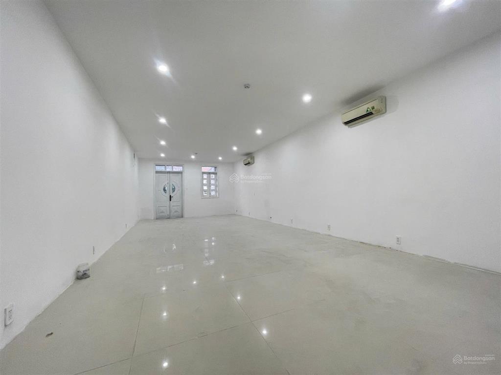 Cho thuê nhà mặt tiền nguyễn thị thập quận 7