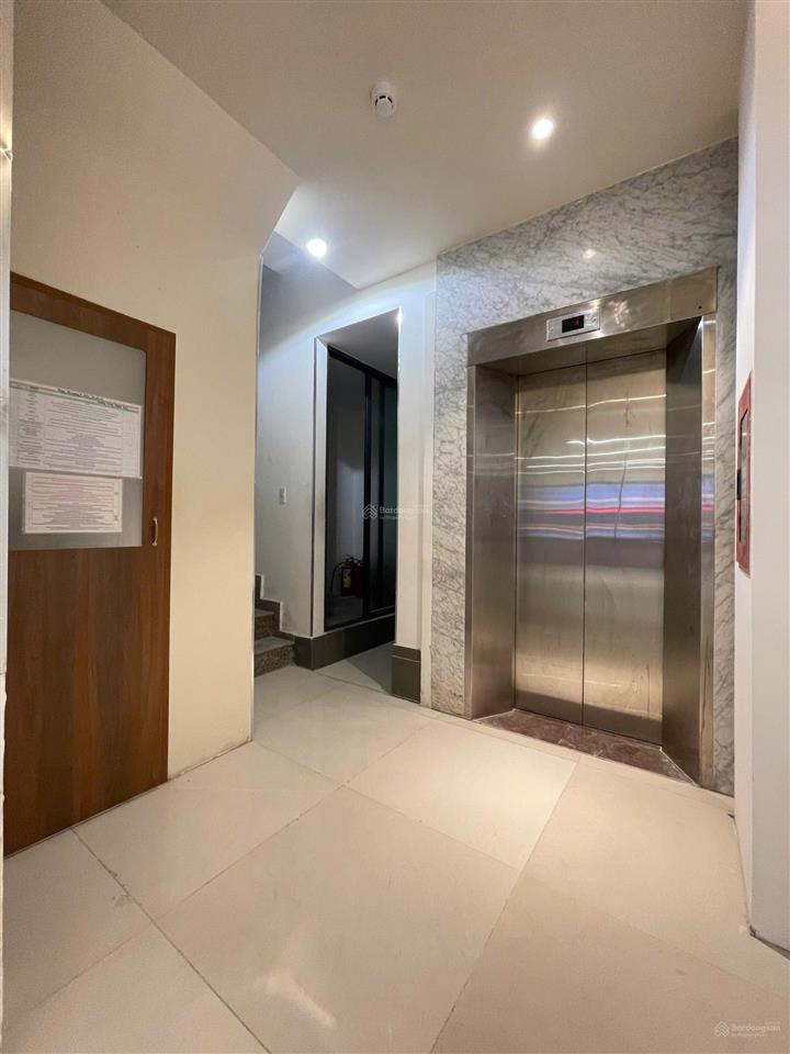 Cho thuê nhà mặt tiền nguyễn thị thập quận 7