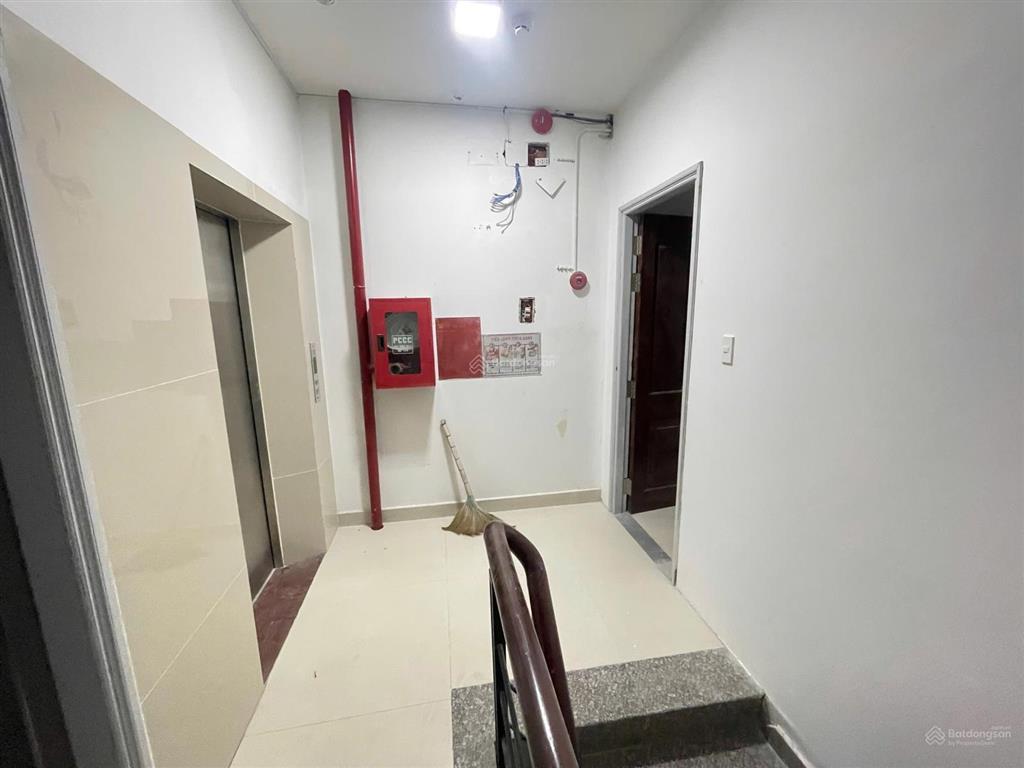 Cho thuê nhà mặt tiền nguyễn thị thập quận 7
