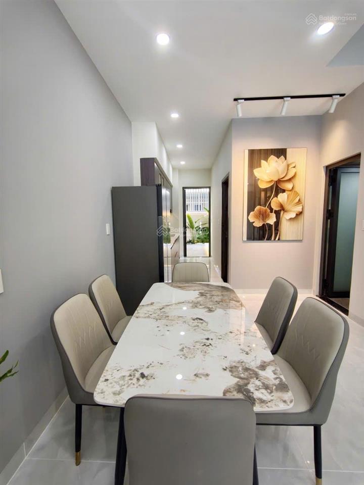 Nhà phố sun casa square 4,9 tỷ full sổ hồng, nội thất dòng tiền 20tr/th kcn vsip 2