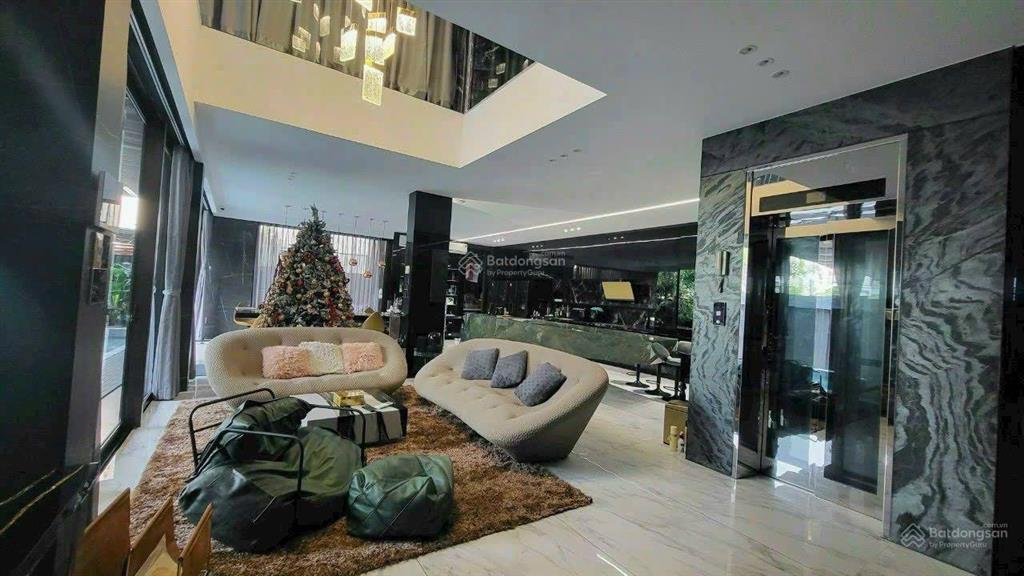 Bán biệt thự tứ lập mỹ gia 1, phường tân phú, quận 7  đường lớn nhà đẹp