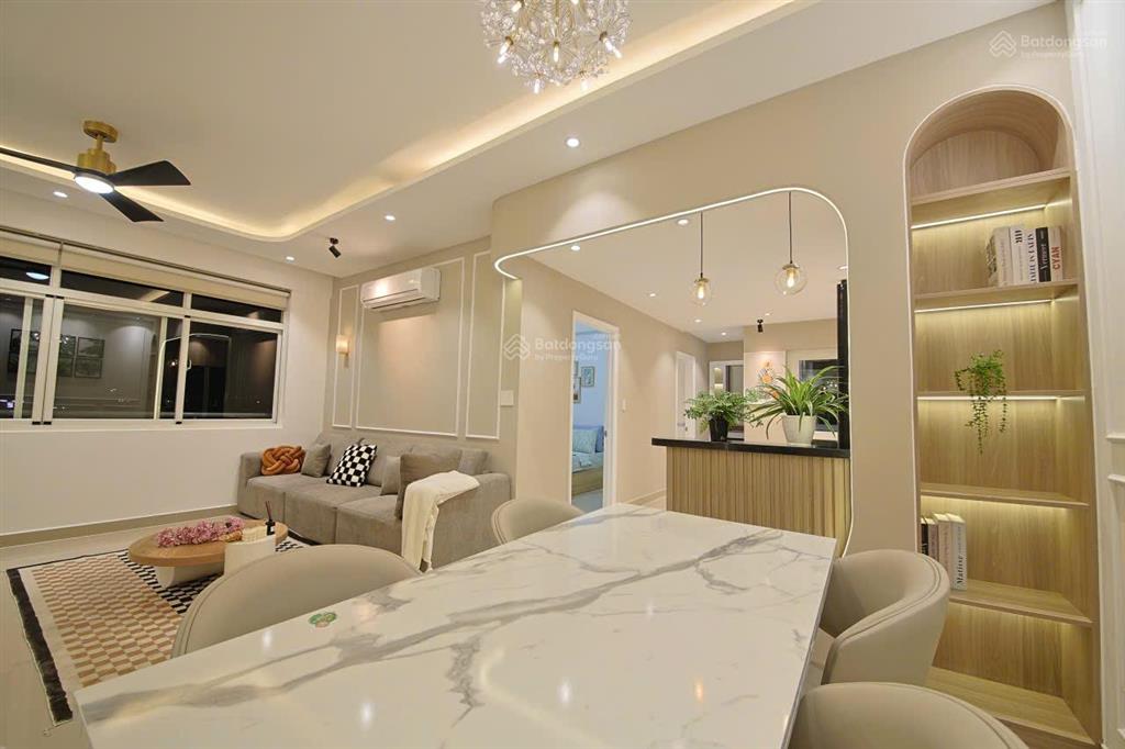 Cho thuê căn hộ cảnh viên 1 118m 3pn giá 1.500 usd (~39 triệu/tháng) lầu 6 | phú mỹ hưng q7