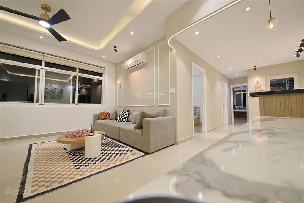 Cho thuê căn hộ cảnh viên 1 118m 3pn giá 1.500 usd (~39 triệu/tháng) lầu 6 | phú mỹ hưng q7