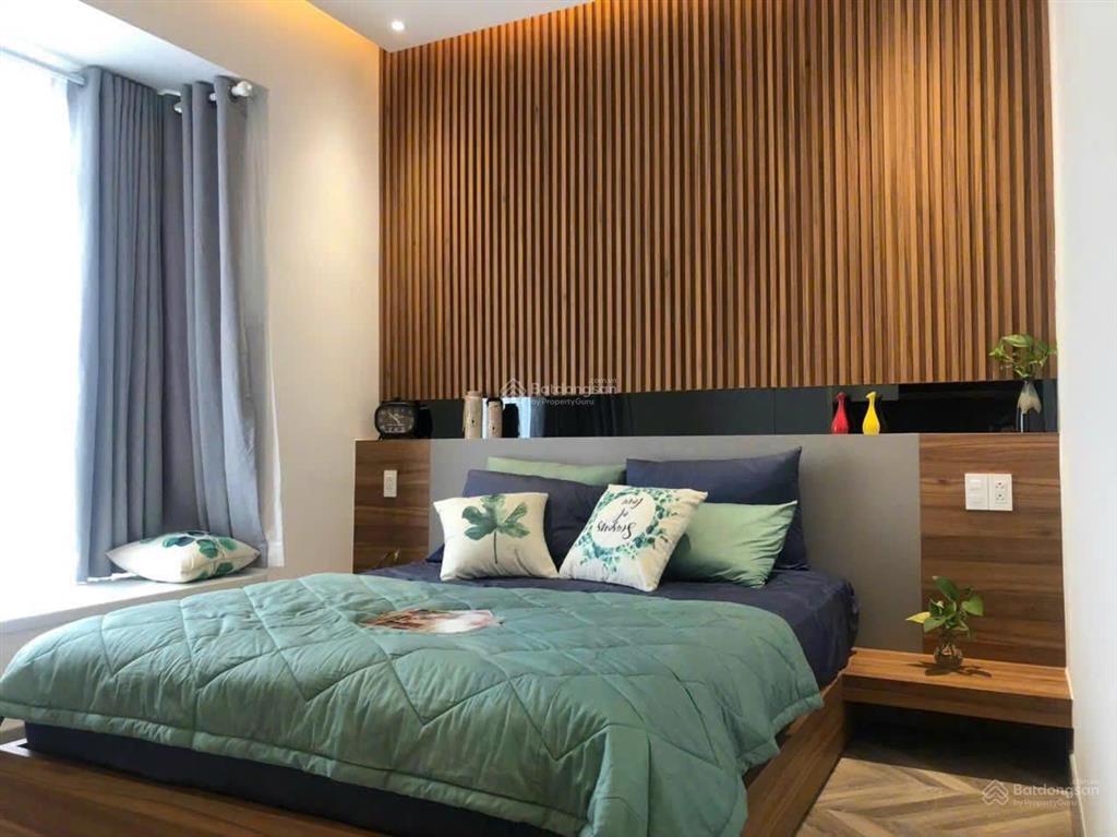 Bán căn hộ riverside phú mỹ hưng 82m2 2pn giá 8 tỷ lầu 15