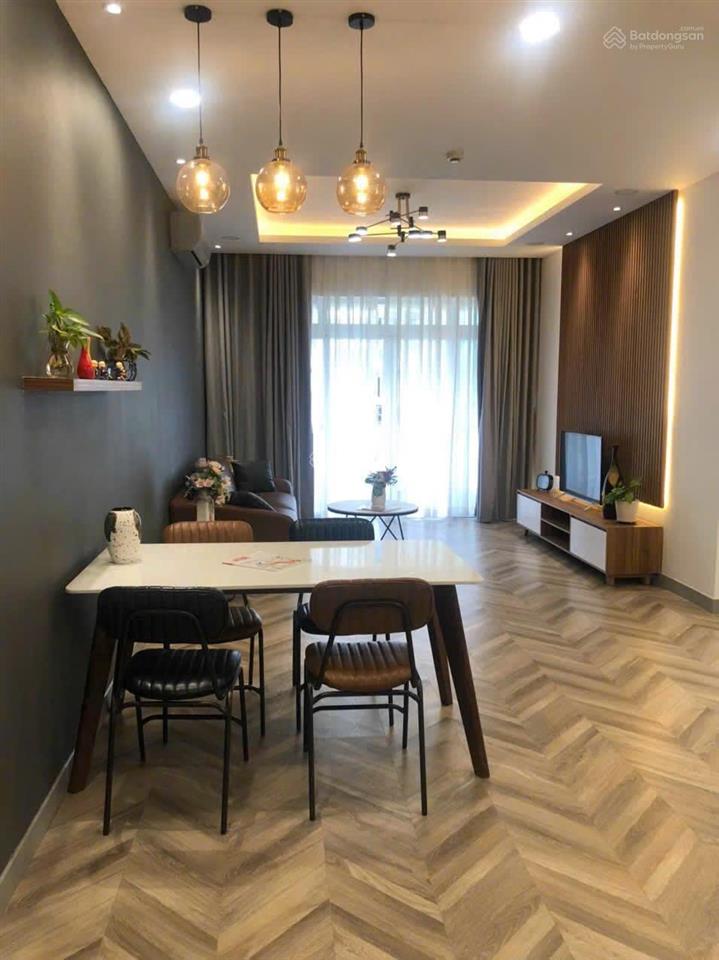 Bán căn hộ riverside phú mỹ hưng 82m2 | 2pn | giá 8 tỷ | lầu 15