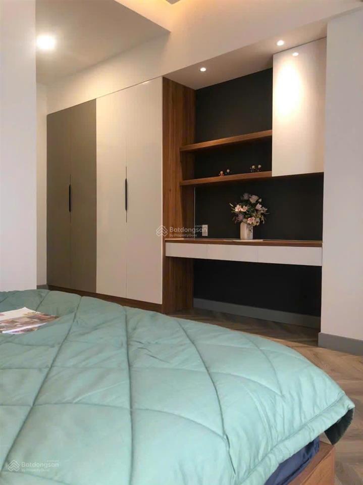 Bán căn hộ riverside phú mỹ hưng 82m2 | 2pn | giá 8 tỷ | lầu 15