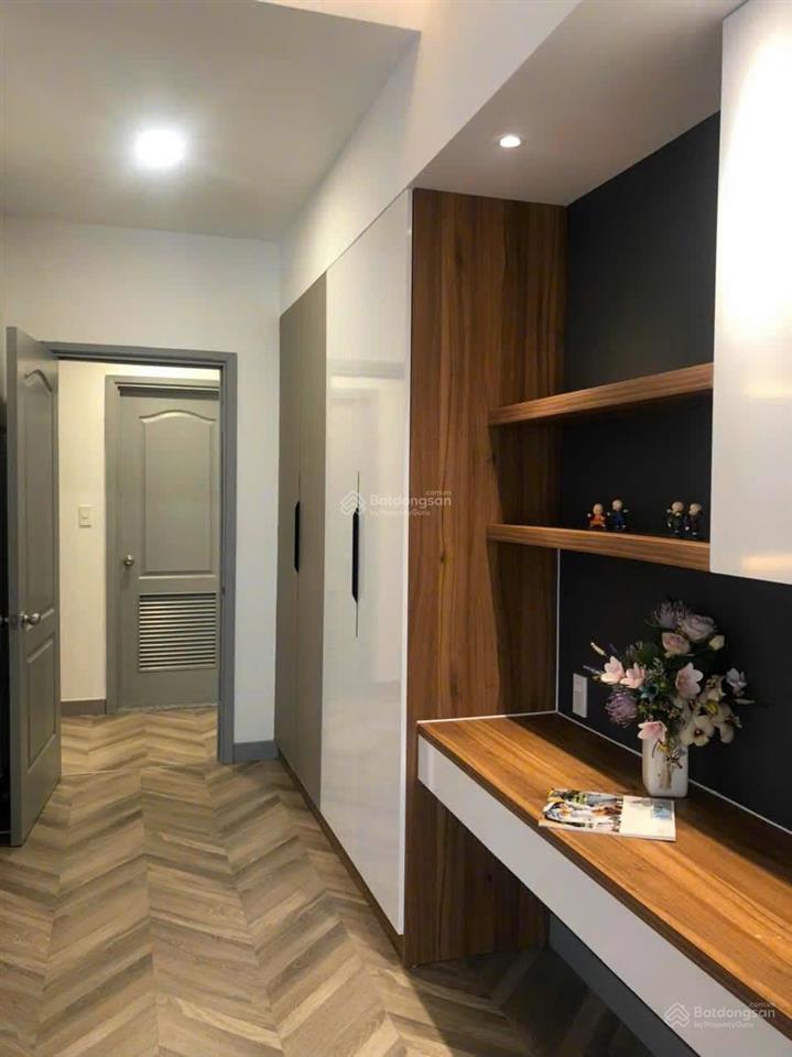 Bán căn hộ riverside phú mỹ hưng 82m2 | 2pn | giá 8 tỷ | lầu 15