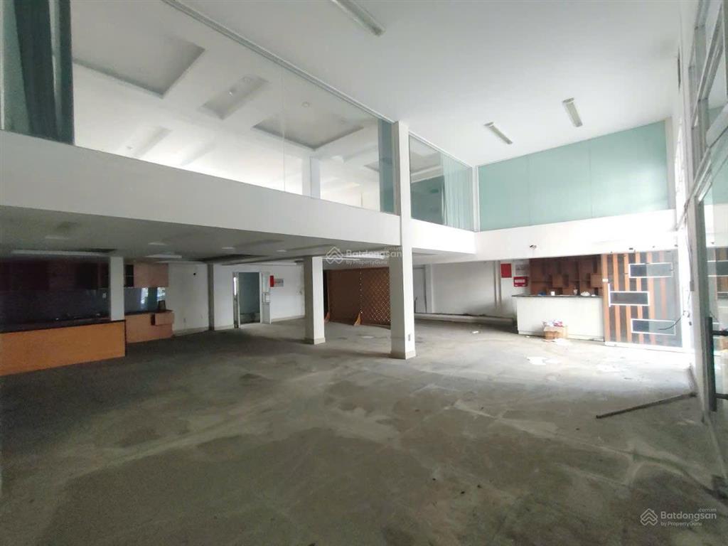 Bán căn đôi hưng phước 4 phú mỹ hưng 12x18.5m, giá 66 tỷ