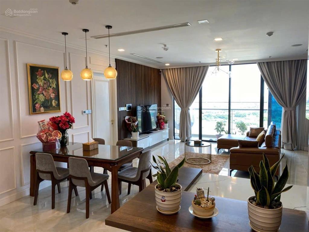 Bán căn hộ vinhomes golden river ba son q1 118m2 tháp a2 lầu 16 view pháo hoa marina giá 31,5 tỷ