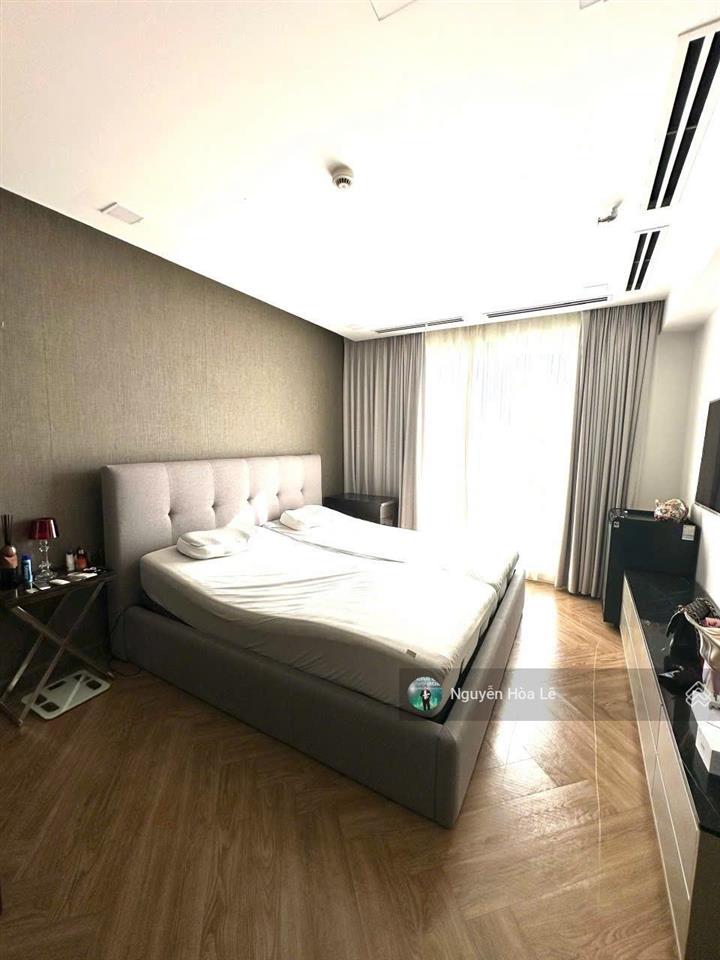 Bán căn hộ green valley phú mỹ hưng, block b lầu 12
