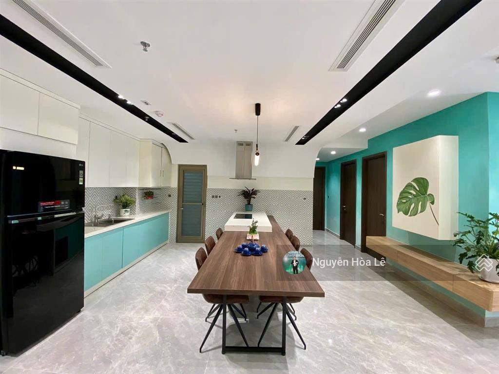 Cho thuê căn hộ midtown m8 the peak 130m2 3pn view sông có ô xe giá 2500 usd