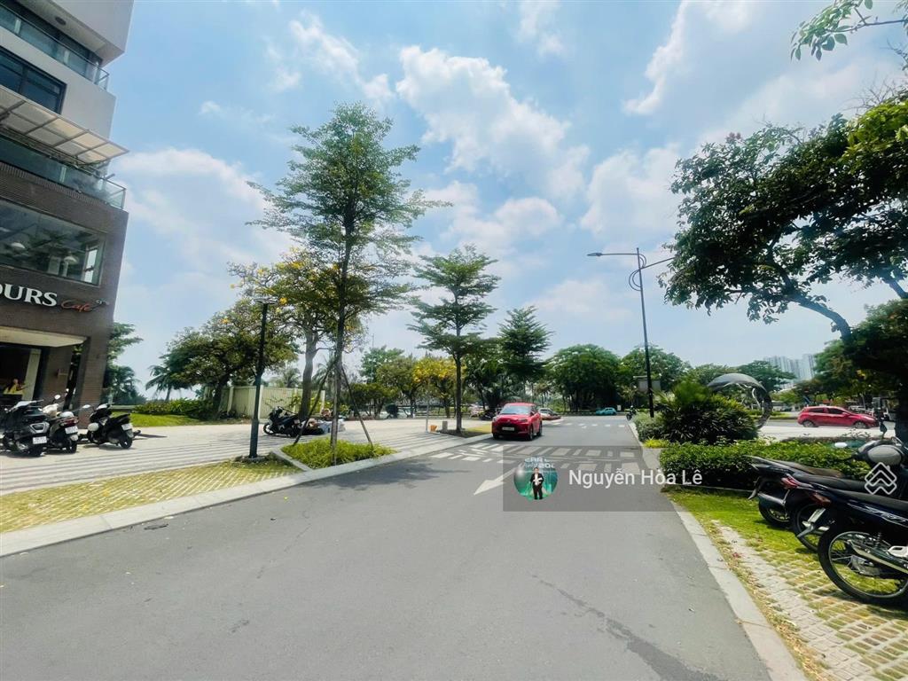 Bán shop panorama 203 tôn dật tiên phú mỹ hưng giá từ 55 tỷ, cặp 100 tỷ