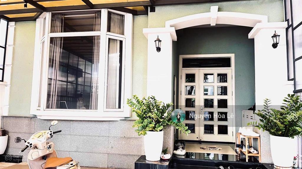 Bán biệt thự mỹ phú 3 phú mỹ hưng cạnh chateau