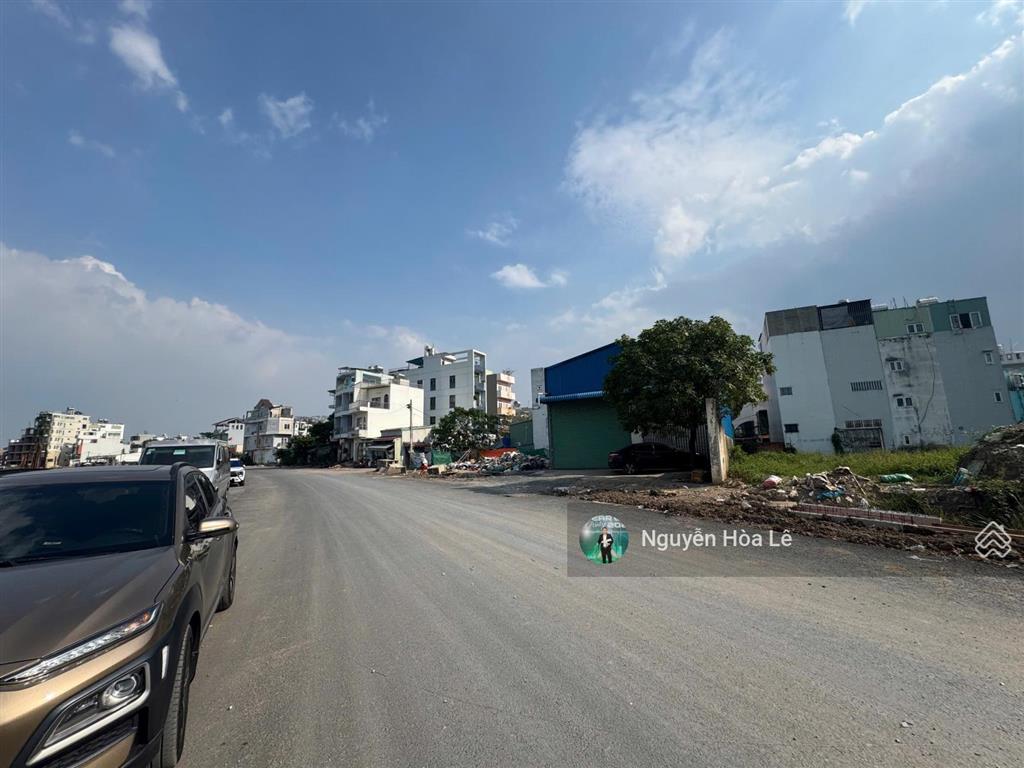 Bán đất mặt tiền kênh tham lương sông vàm thuật gò vấp 5x30m view sông giá 18 tỷ