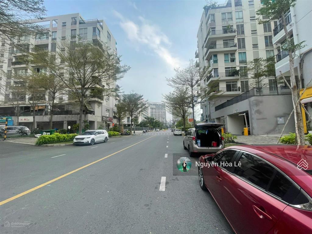 Bán shophouse star hill phú mỹ hưng căn góc