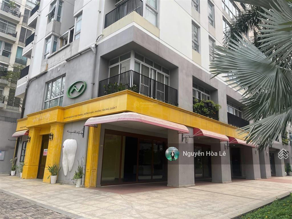 Bán shophouse star hill phú mỹ hưng căn góc