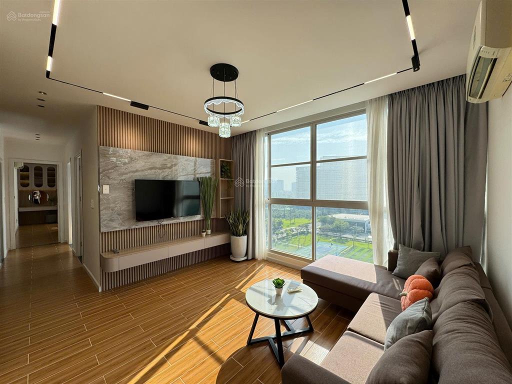 Cần bán căn hộ star hill phú mỹ hưng lầu 11