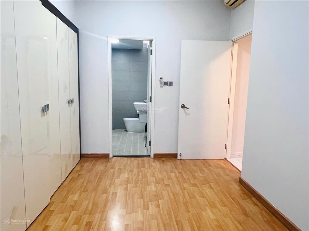 Bán căn hộ chung cư phú mỹ 118m2 3pn lầu 10 full nt sổ hồng giá 7,2 tỷ